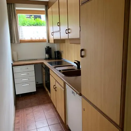 Haus Alpenruhe Apartment *